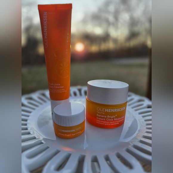 Ole Henriksen Glow Even Brighter 3 Piece Makeup Prep Set.  Brand New In Box. - Picture 3 of 6